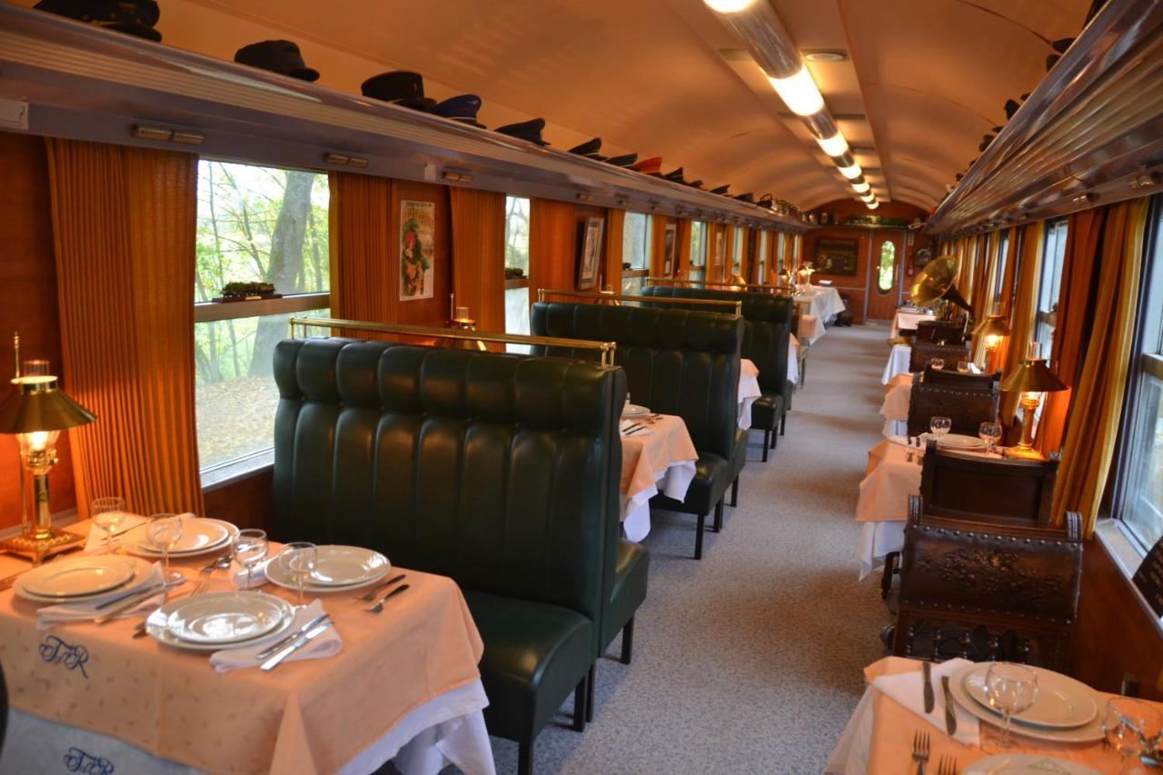 Le Train Des Reves Otel Dracy-Saint-Loup Dış mekan fotoğraf